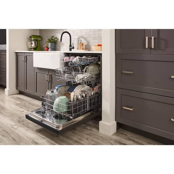 KitchenAid 24 Built-In Tall Tub Dishwasher in Black Stainless