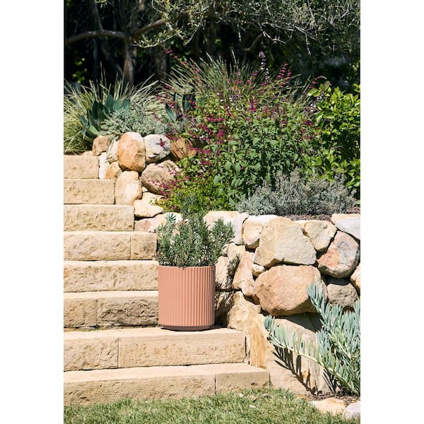 Demi 16 in. Round Terracotta Plastic Planter