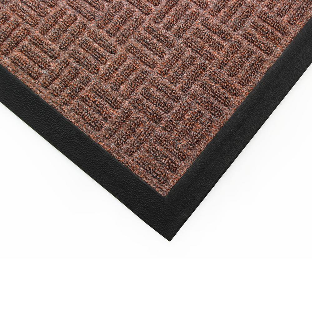 EcoGuard 48'' x 32'' Brown Heavy Duty Outdoor Rubber Mat