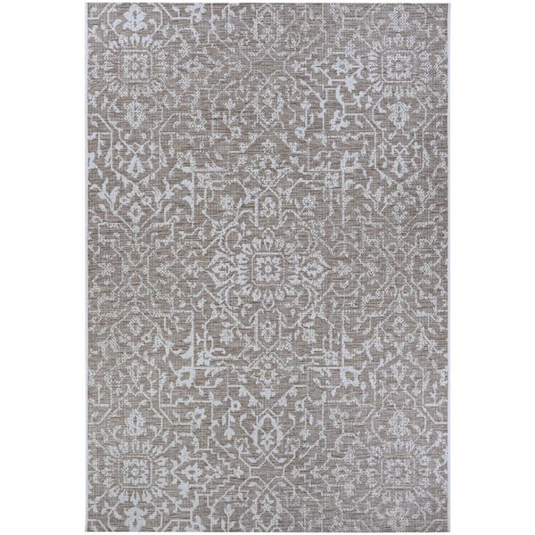 Couristan Monte Carlo Palmette Mushroom-Ivory 5 ft. 3 in. x 7 ft. 6 in. Indoor/Outdoor Area Rug