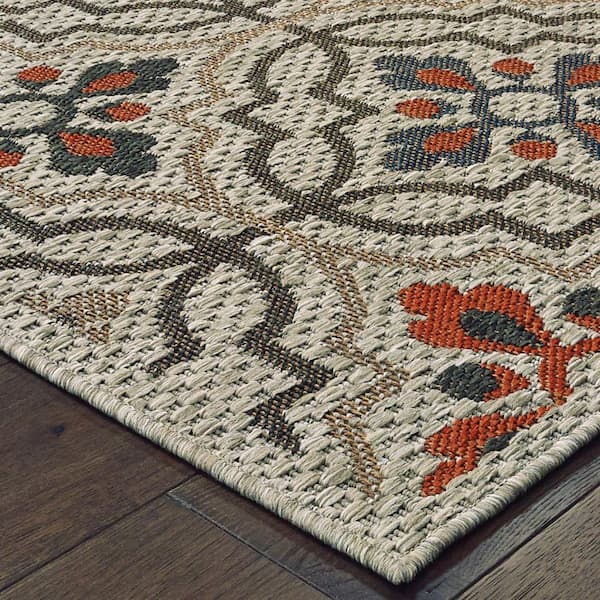 Gray 3 ft. x 5 ft. Loomed Polypropylene Rectangle Indoor/Outdoor Area Rug