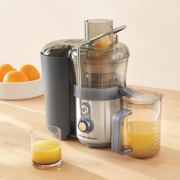 https://images.thdstatic.com/productImages/2449403d-316e-4205-be32-077cc86a6179/svn/stainless-steel-hamilton-beach-juicers-67850-1d_600.jpg