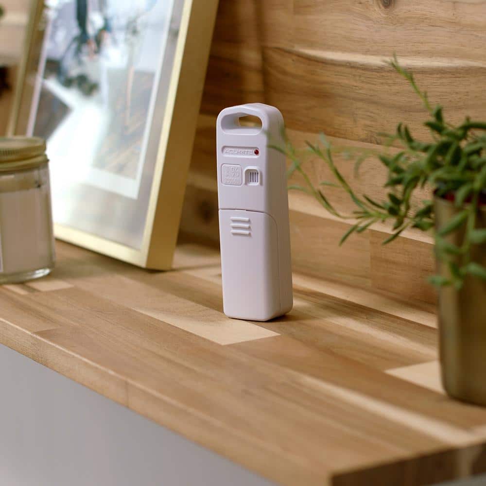 AcuRite Wireless Weather Station with Humidity Sensor and 3 Sensors