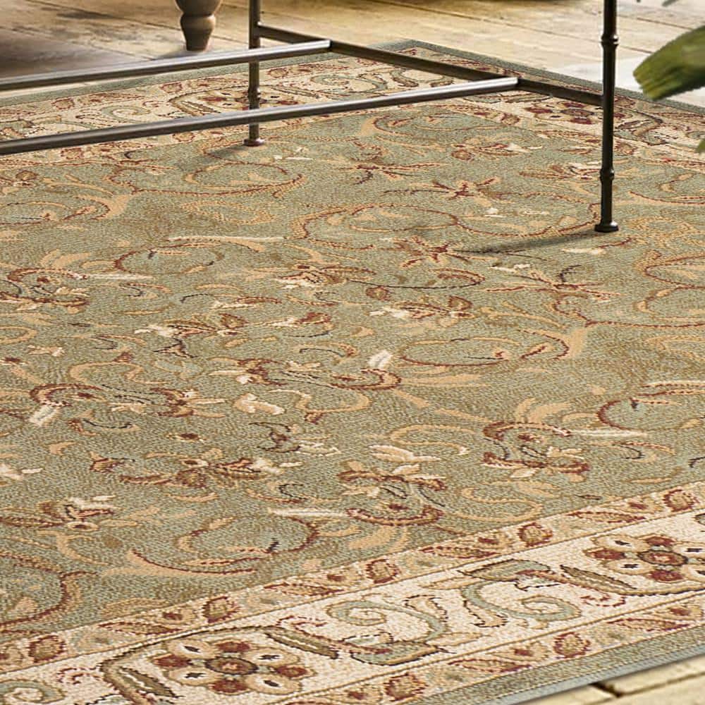 Ivory and Green Round Floral Synthetic Area Rug, 8' x 8'