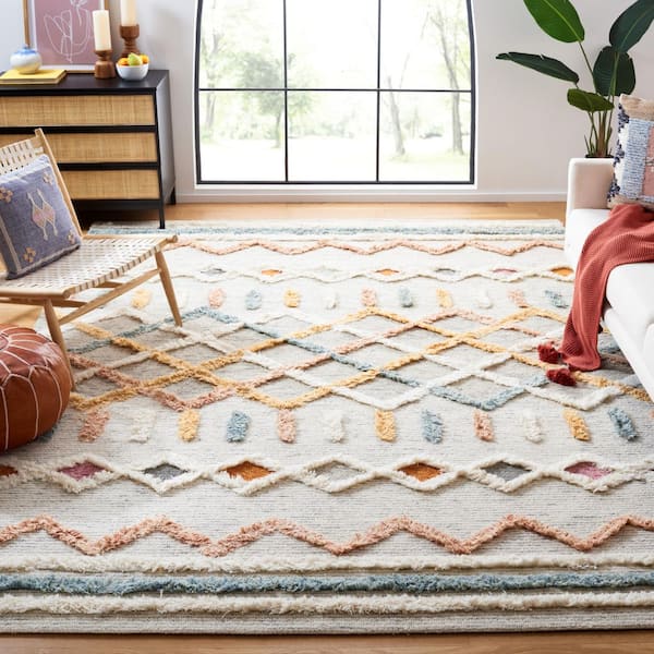 Kenya Ivory/Blue 8 ft. x 10 ft. High-Low Flokati Trellis Chevron Area Rug