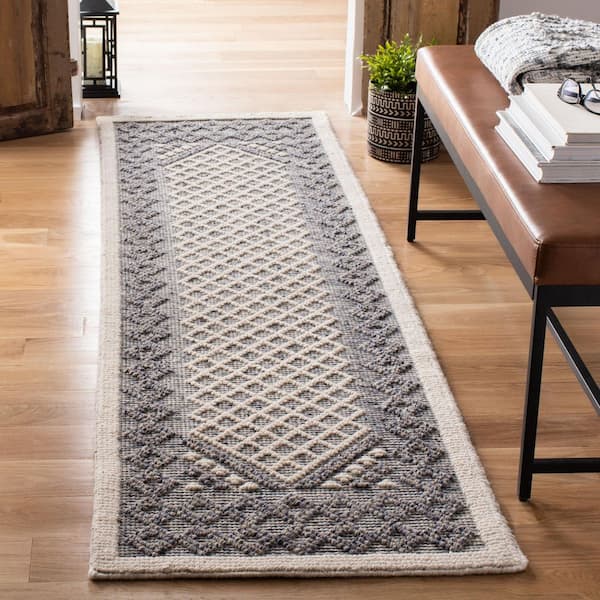 Natura 2 ft. x 8 ft. Cream/Navy Border Diamond Runner Rug