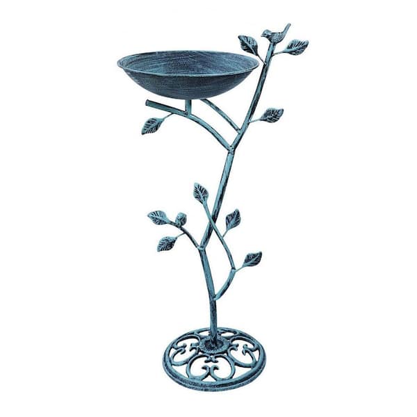 11.4 in. W x 31 in. H Outdoor Cast Iron Pedestal Bird Bath - Vintage Metal Garden Yard Decor