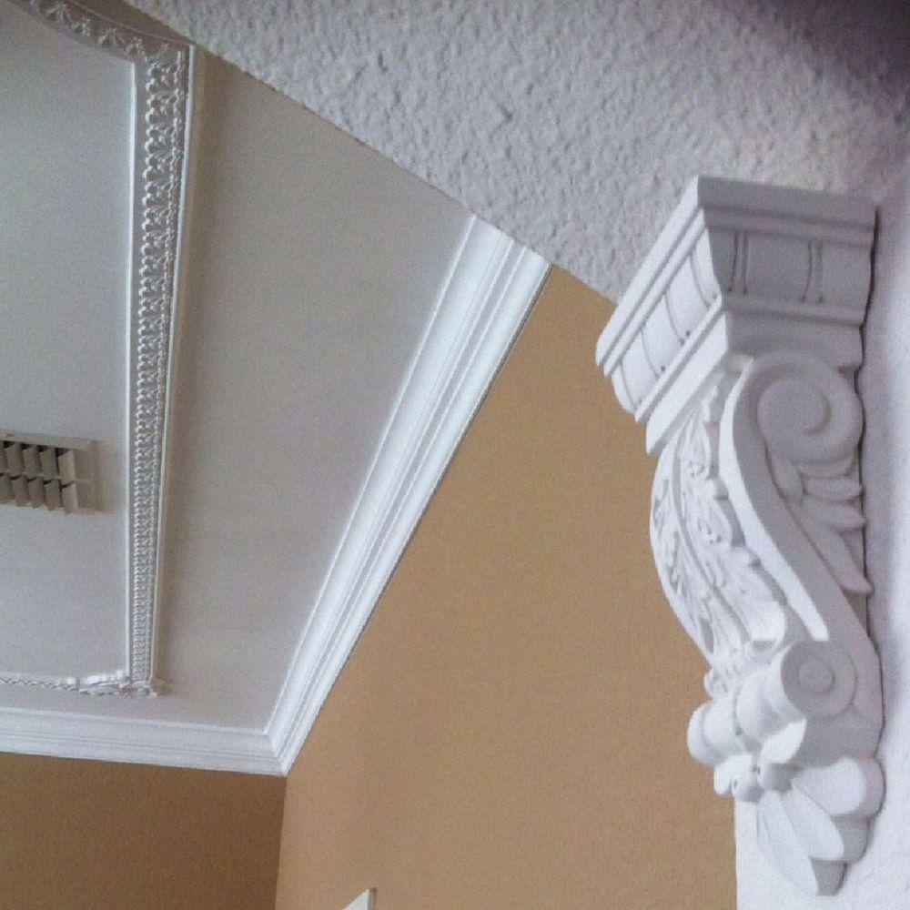 Alder Wood Thin Flowing Acanthus Decorative Corbel, 9.75"H
