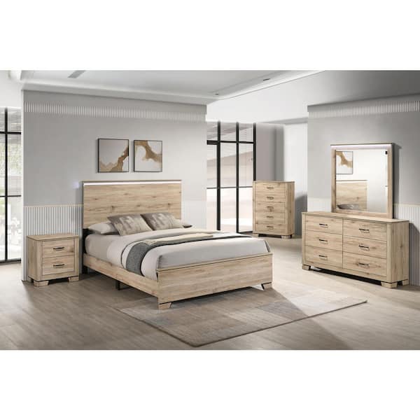 Steph 5-Piece Light Oak Wood Frame Queen Panel Bedroom Set With Chest