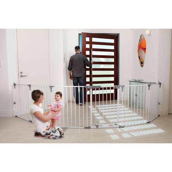Dreambaby 29 In H Royale Converta 3 In 1 Play Yard And Wide Barrier Gate L849 The Home Depot