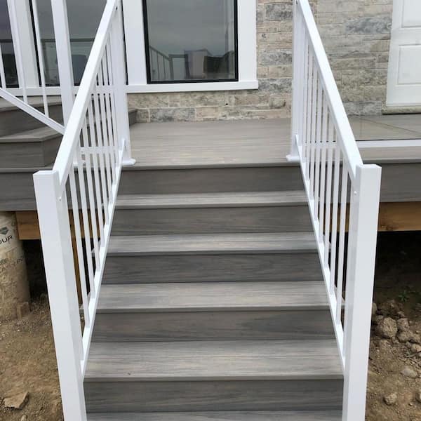 Vista 36 in. H x 96 in. W White Aluminum Level Railing Kit