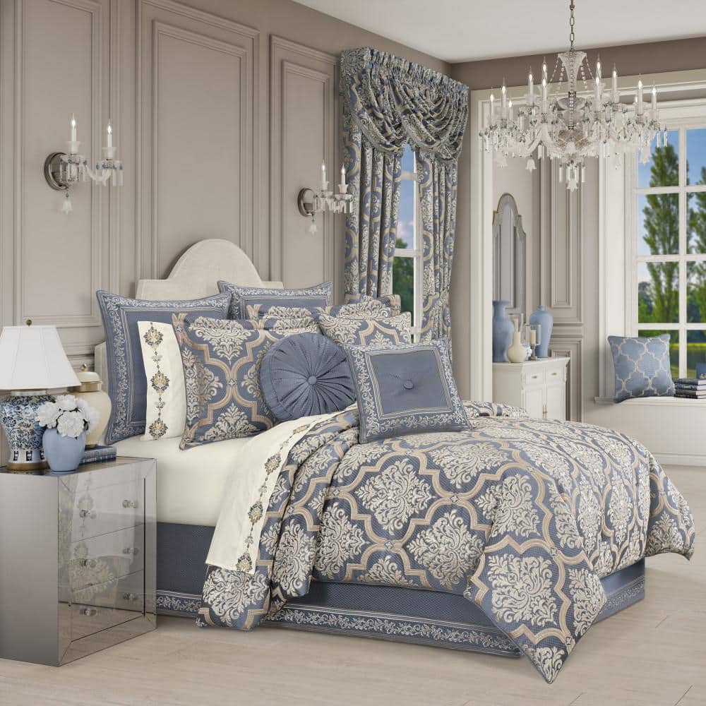 Sondra 4-Piece. Powder Blue Polyester Queen Comforter Set 96 X 92 in.