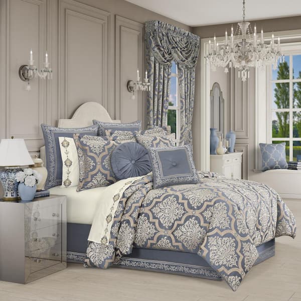 J QUEEN NEW YORK INC Sondra 4-Piece. Powder Blue Polyester King Comforter Set 96 X 110 in.