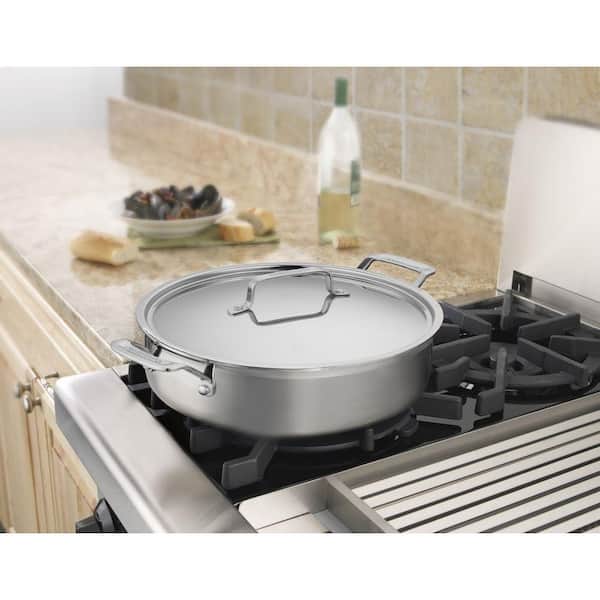 Cuisinart 5.5-qt Saute Pan with Helper Handle and Cover 