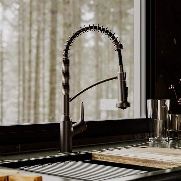 Scottsdale Single Handle Pull-Down Sprayer Kitchen Faucet in Oil Rubbed Bronze