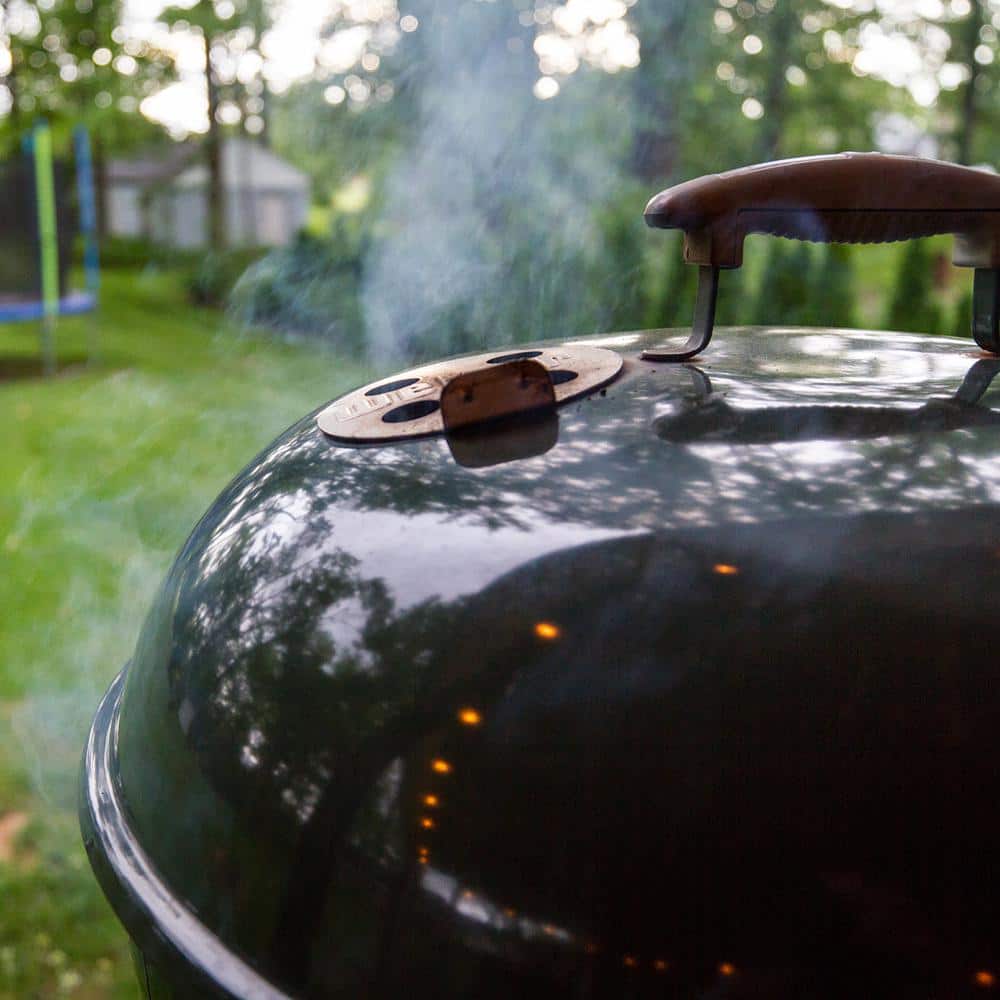Weber 22-Inch Black Porcelain-Enamel Charcoal Grill