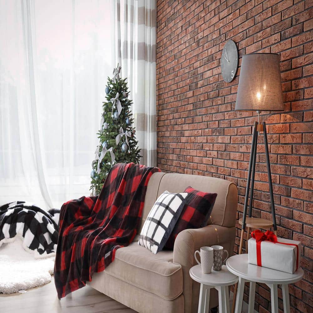 Luxurious Cabin Plaid Red Reversible Throw Blanket with Sherpa Reverse