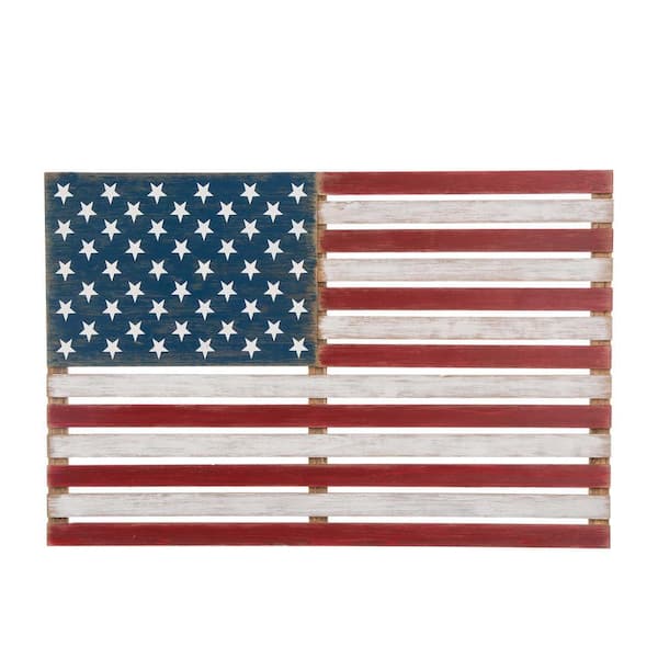 Glitzhome 41.93 in. L Wooden Patriotic National Flag Wall Decor ...