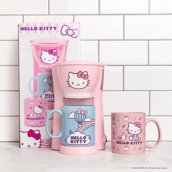 Uncanny Brands Pink Hello Kitty Single Cup Coffee Maker Gift Set 