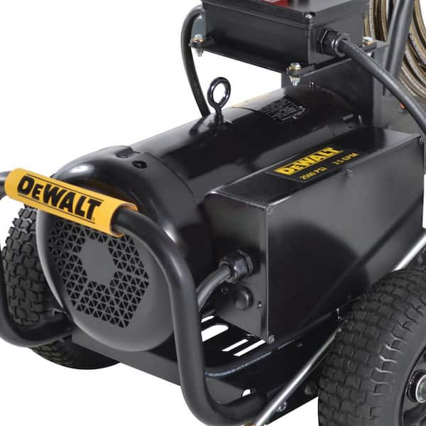 DEWALT 2500 PSI 3.5 GPM Electric Cold Water Pressure Washer with