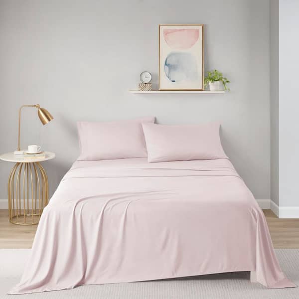 Microfiber 4-Piece Blush Polyester Queen All Season Soft Touch Sheet Set