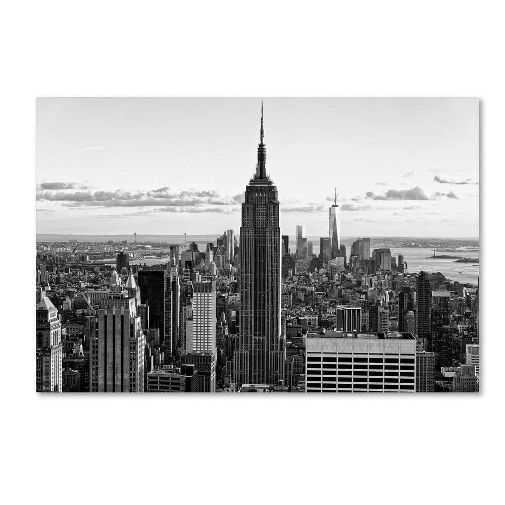 Trademark Fine Art New York Cityscape by Philippe Hugonnard Floater Frame  Travel Wall Art 22 in. x 32 in. PH0259-C2232GG - The Home Depot