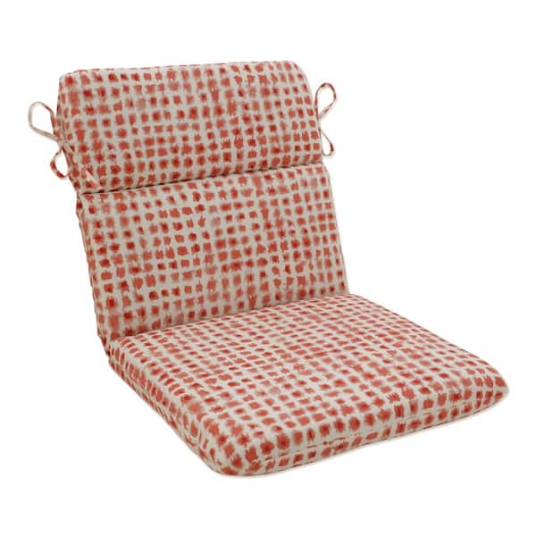 Pillow Perfect Abstract Outdoor/Indoor 21 in W x 3 in H Deep Seat, 1-Piece Chair Cushion with Round Corners in Red/Ivory Alauda