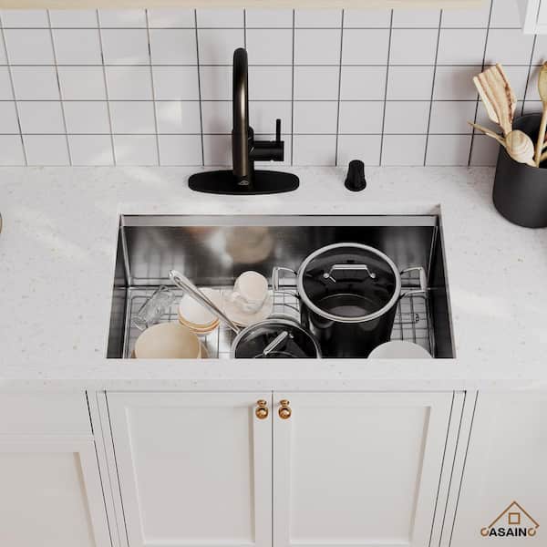 https://images.thdstatic.com/productImages/24b31f15-943c-4a43-8e5b-f8107aebee5e/svn/32-in-nano-brushed-stainless-steel-casainc-undermount-kitchen-sinks-ca-3219ut-sna-40_600.jpg