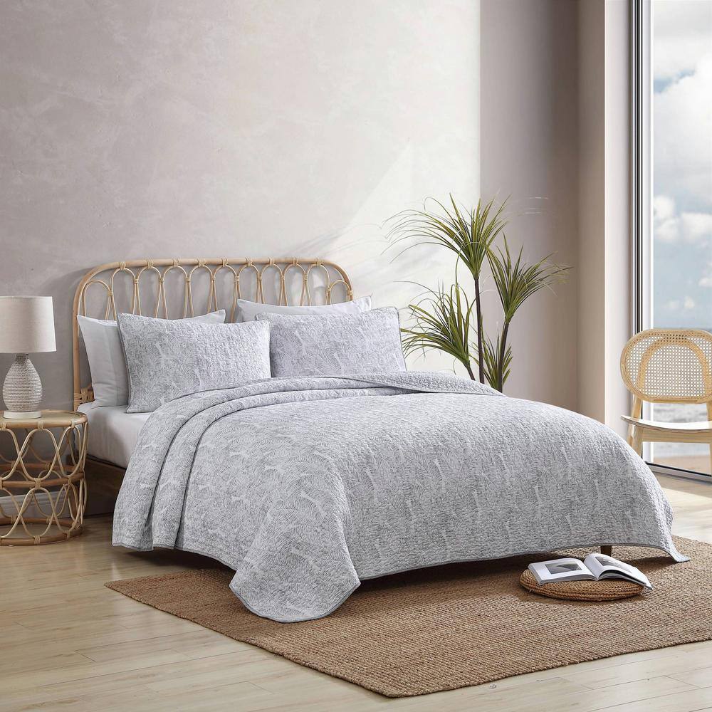 Gray Full Cotton Reversible Quilt Set with Shams