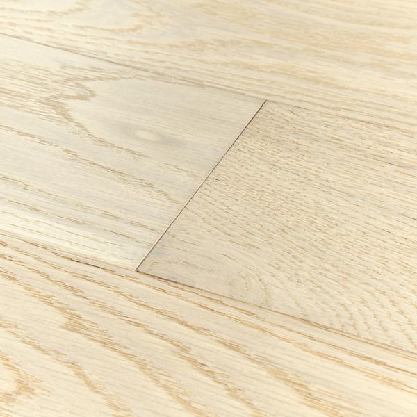 Mohawk Celestial Sky Smoked Oyster Oak 0.37 in. T x 5 in. W Wirebrushed Engineered Hardwood Flooring (29.53 sq. ft./case)