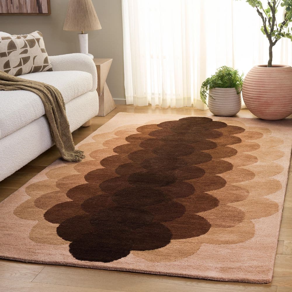Metro 4 ft. x 6 ft. Brown Geometric Gradient Area Rug price history on PriceWatchPro