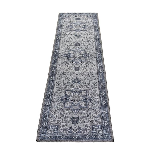 Lyla Blue Traditional Washable 2 ft. x 6 ft. Runner Rug