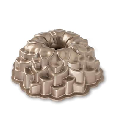 Nordic Ware Aluminum Rose Fluted Cake Pan 54148M - The Home Depot