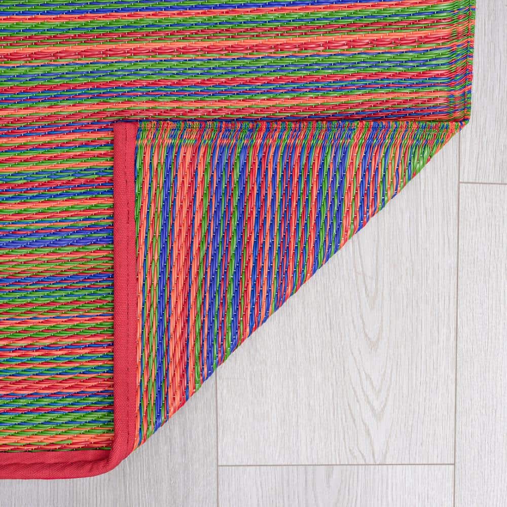 Sunset Stripe Red and Gray Synthetic 5' x 7' Area Rug
