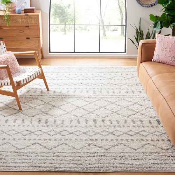 Arizona Shag Ivory/Gray 9 ft. x 12 ft.Geometric Lodge Area Rug