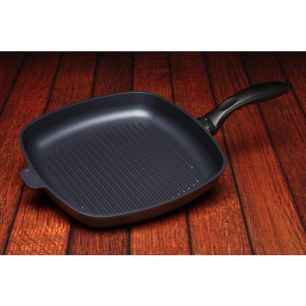 Swiss Diamond 11 in. x 11 in. Square Grill Fry Pan HD Classic Nonstick  Induction Diamond Coated Aluminum SD63281i - The Home Depot