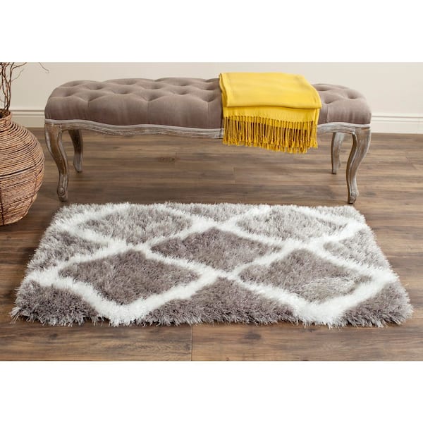 Barcelona Shag 2 ft. x 3 ft. Silver/Ivory Trellis Area Rug