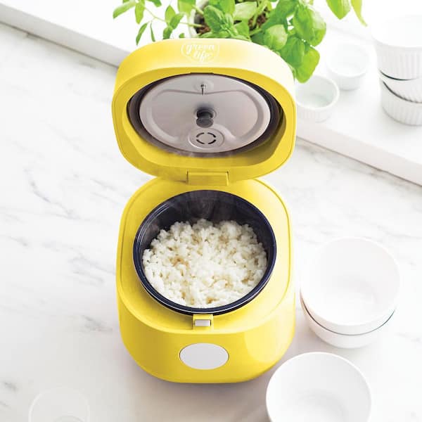 https://images.thdstatic.com/productImages/24f98102-1865-4524-b1bd-94348bd6d349/svn/yellow-greenlife-rice-cookers-cc005064-001-c3_600.jpg