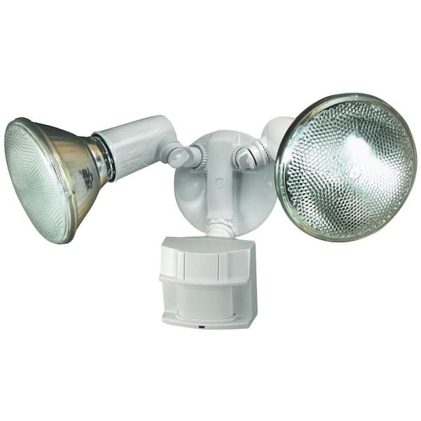 Heath Zenith 150° PAR Motion Sensor White Outdoor Security Light