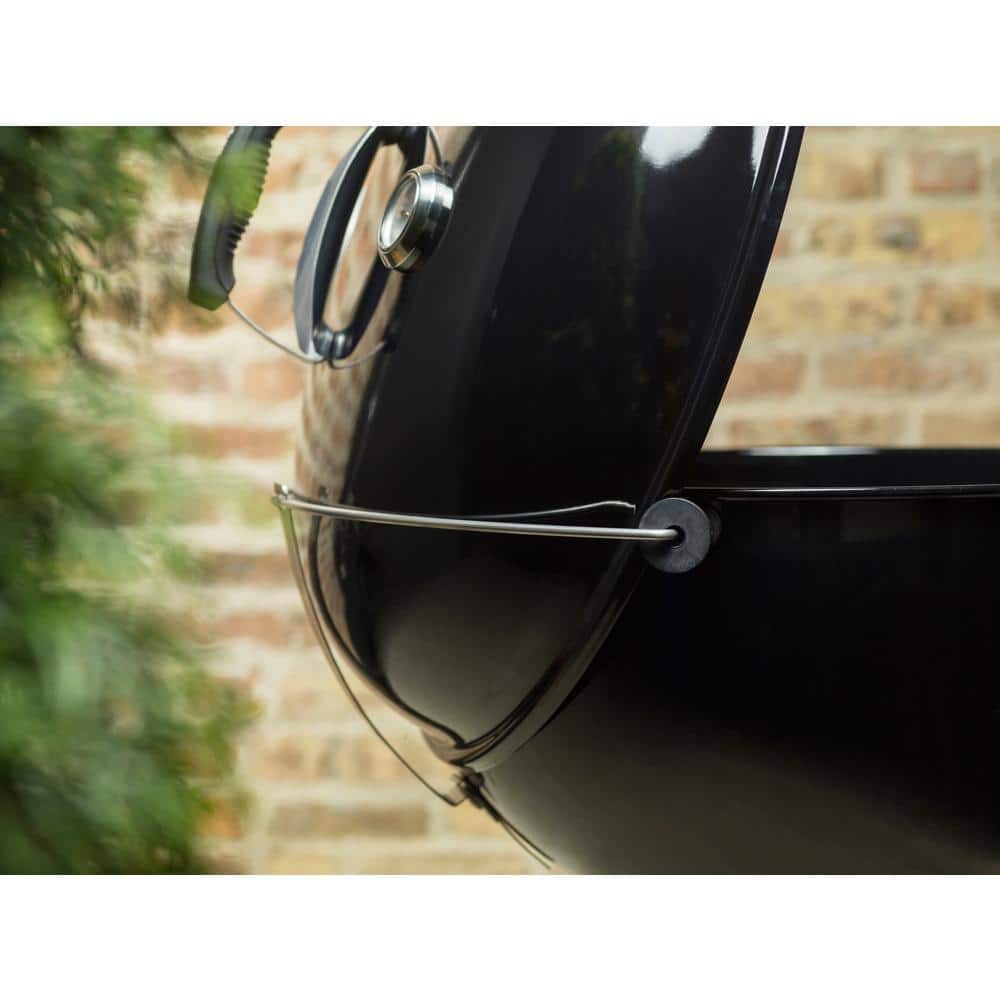 22-Inch Smoke Charcoal Kettle Grill with Nylon Handles