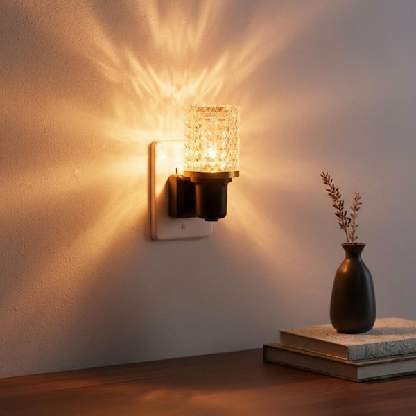 Amber LED Night Light Plug-in, Dimmable Nightlight with Light Sensor, 0-100LM for Hallway, Bathroom, Bedroom