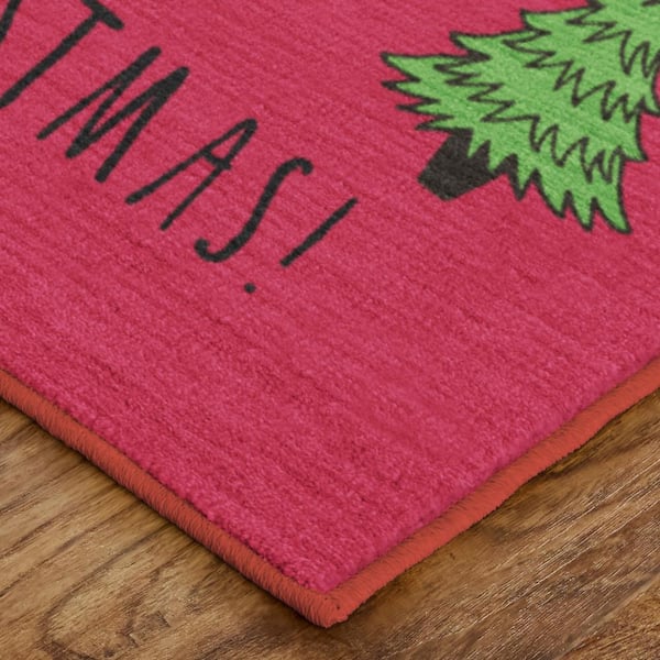 https://images.thdstatic.com/productImages/2533c452-6609-4b49-947e-ee04972d44a8/svn/red-mohawk-home-christmas-doormats-079572-77_600.jpg