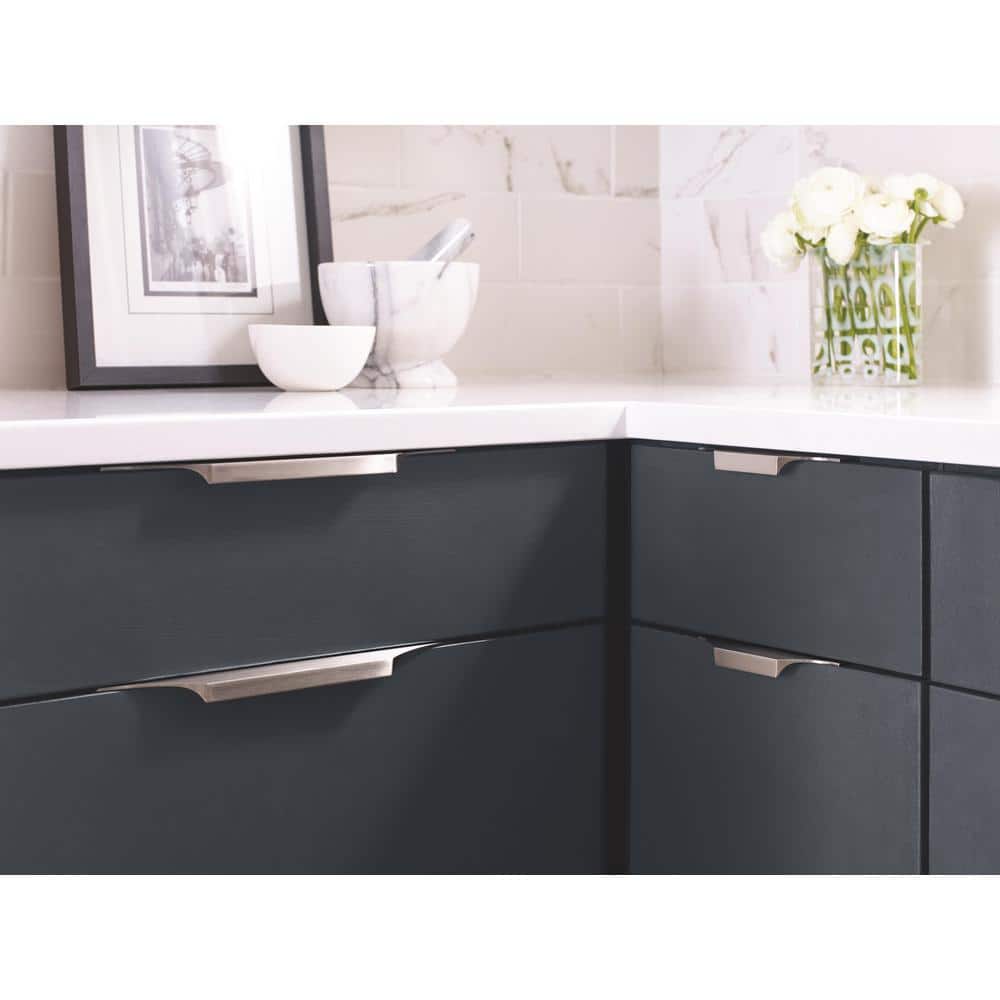 Brushed Nickel Modern Cabinet Edge Pull Handle