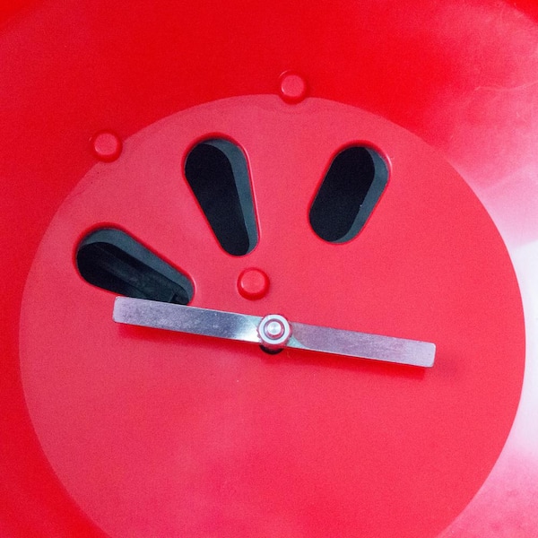 Chapin 80 lbs. Capacity Contractor Turf Spreader 8301C - The Home