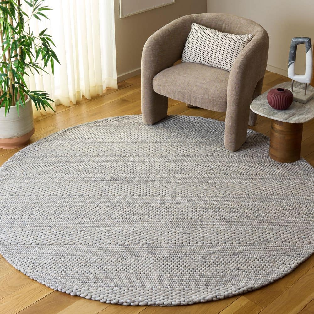 SAFAVIEH Marbella 3 ft. x 3 ft. Round Light Gray/Ivory Striped