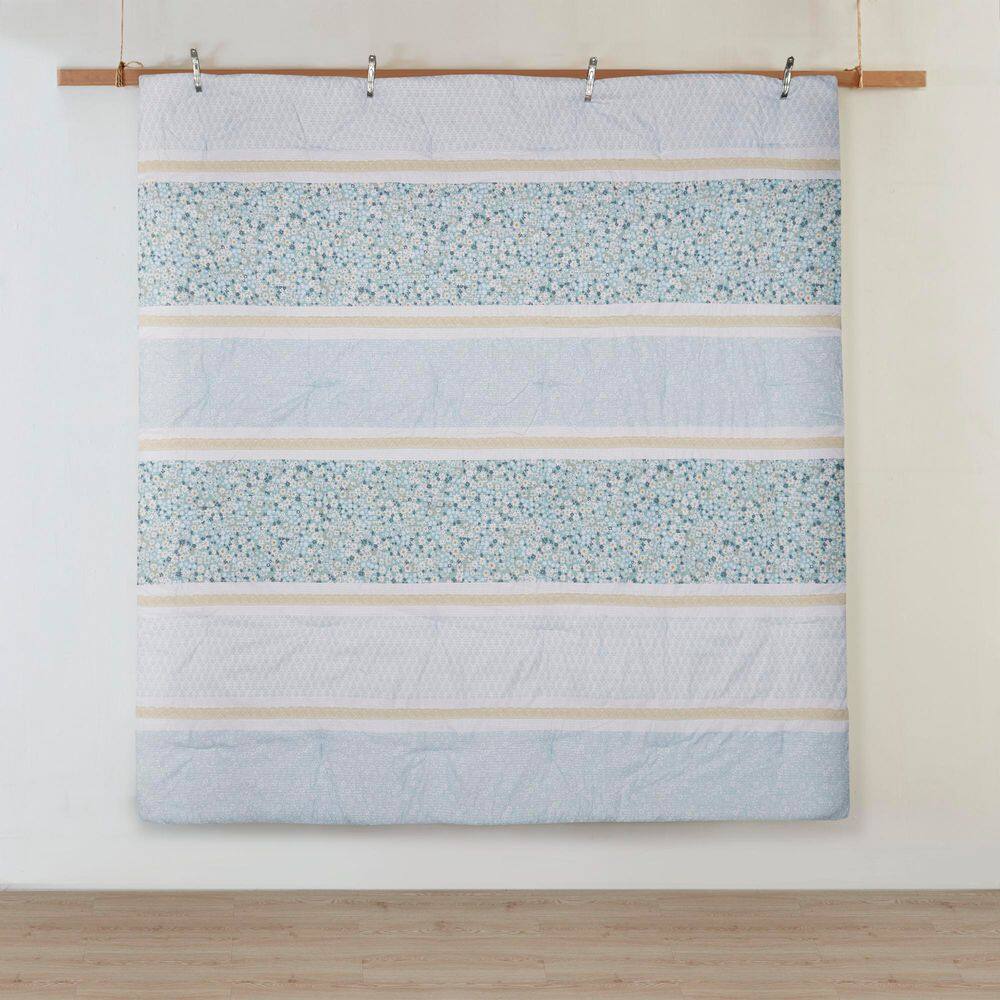 Aqua Seersucker Floral Full Comforter Set with Throw Pillows