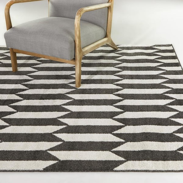Judith Charcoal 8 ft. x 10 ft. Geometric Area Rug