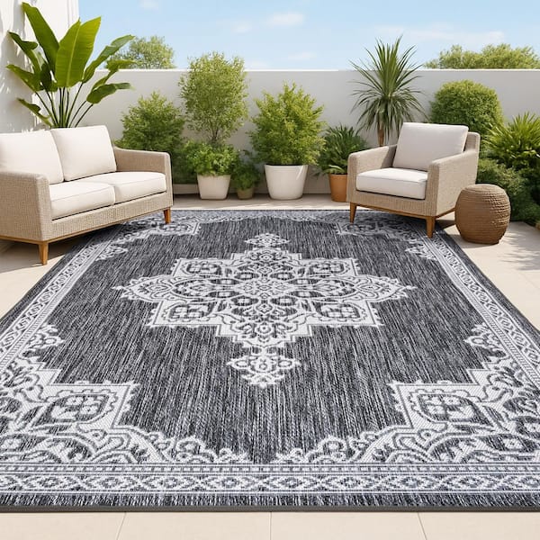 Arden Vintage Casual Medallion Dark Gray/Cream 8 ft. x 10 ft. Indoor/Outdoor Area Rug