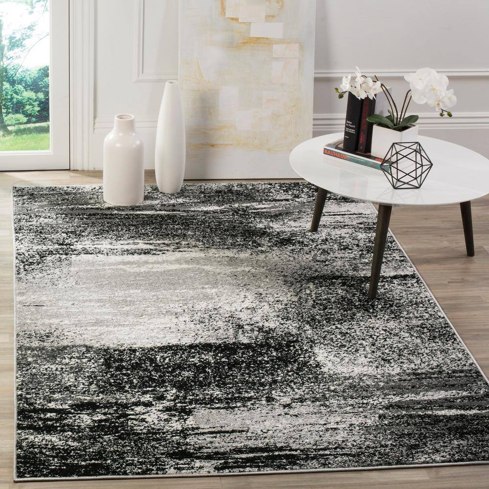 Handmade Silver/Multi Abstract Round Tufted Rug, 2'6" x 4'