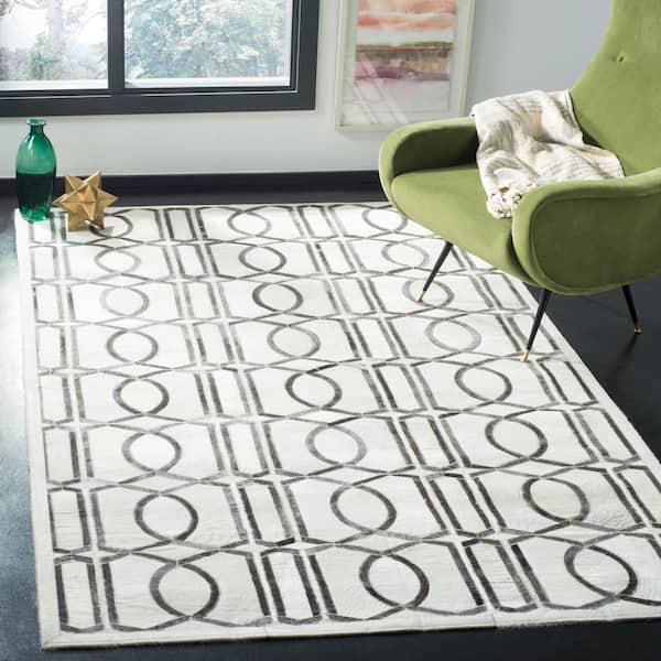 Studio Leather Ivory Grey 8 ft. x 10 ft. Border Geometric Area Rug